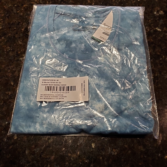 Smart wool base layer tee - Picture 3 of 3